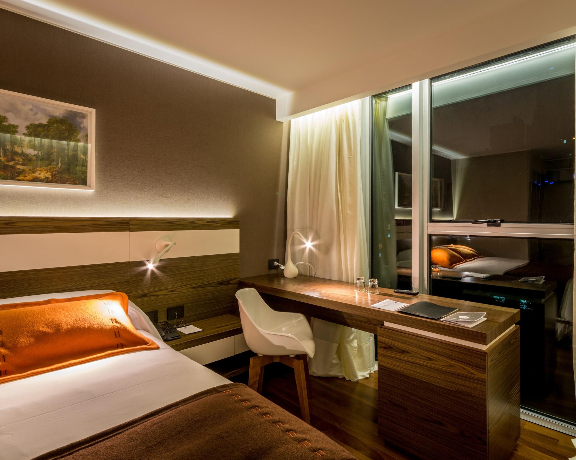 Yrigoyen 111 Hotel Córdoba Eksteriør bilde